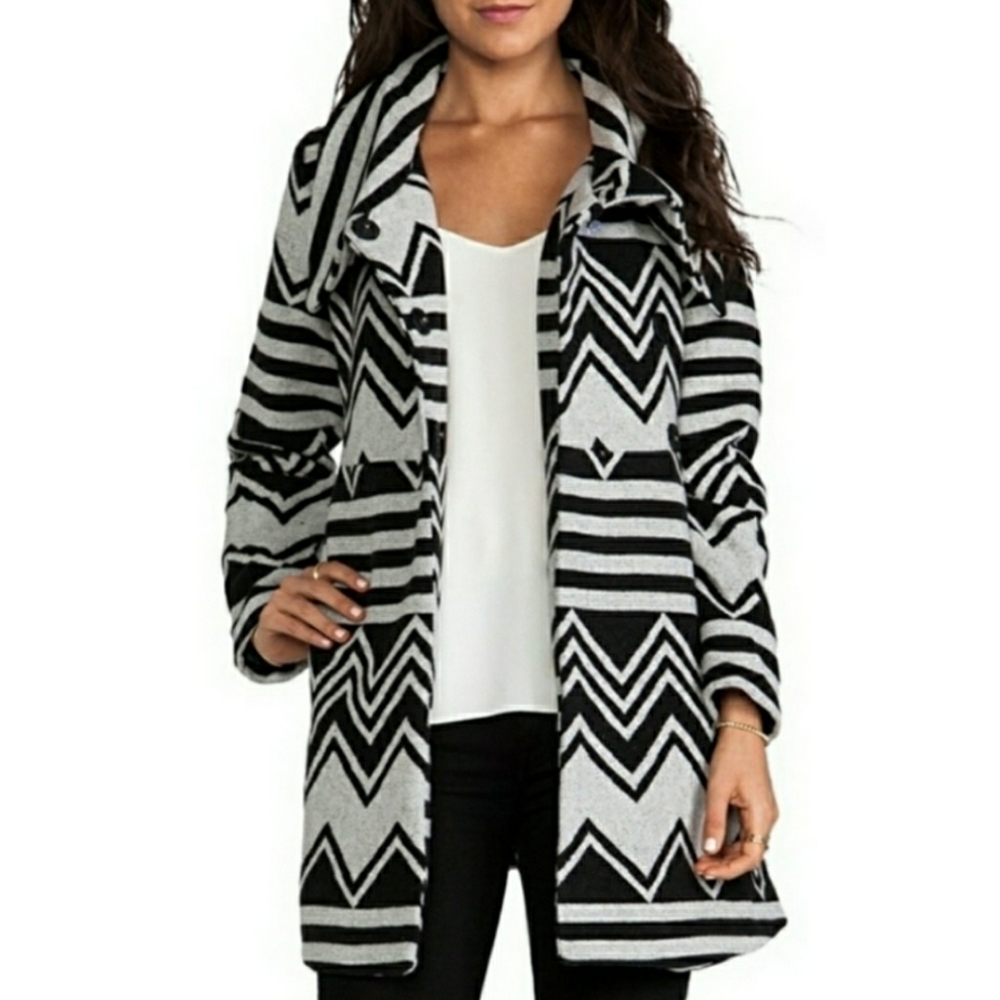 Black and white patterned coat by Jack /Moved To Ebay